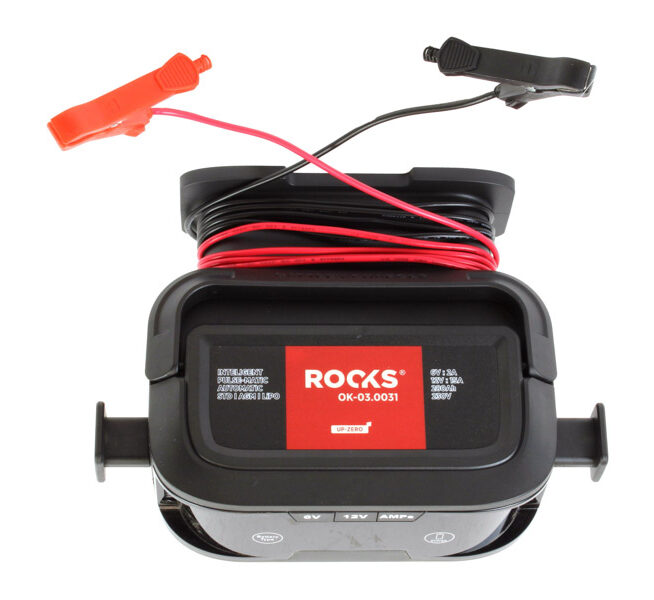 ROOKS Prostownik elektroniczny UP-ZERO 6/12 V 15 A LCD OK-03.0031