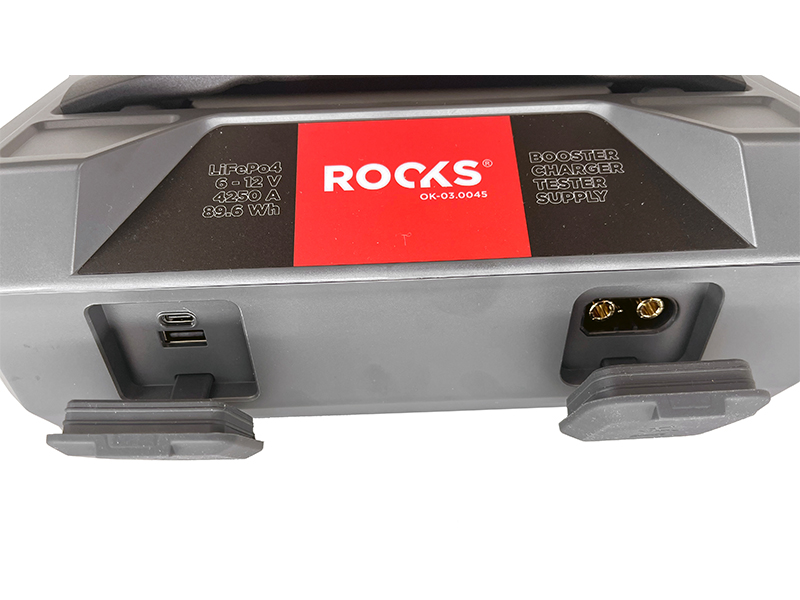 ROOKS Booster urządzenie rozruchowe 2-IN-1 MAX-CONNECT 6-12V 4250 A 89,6 Wh