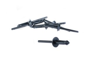 ROOKS Nit plastikowy 5 mm x 15,8 mm 10 szt