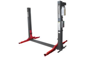 ROOKS Podnośnik dwukolumnowy elektrohydrauliczny 4T łączony dołem na ramie 